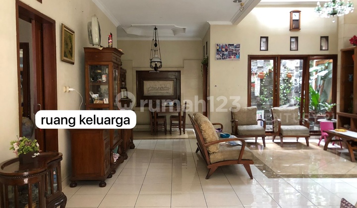 For Sale Comfortable 2-Story House in Buah Batu Area