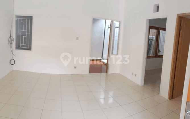 For Sale House in Bandung City View, East Bandung