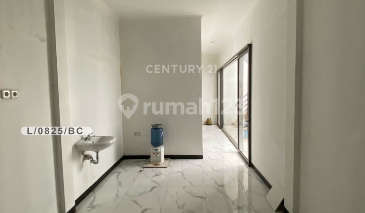 Rumah 2 Lantai Siap Huni di Grand Sharon Residence Bandung Rumah 2 Lantai Siap Huni di Grand Sharon Residence Bandung