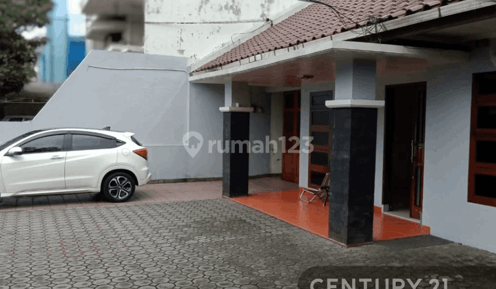 RUMAH NYAMAN DAN STRATEGIS DI TENGAH KOTA BANDUNG 2