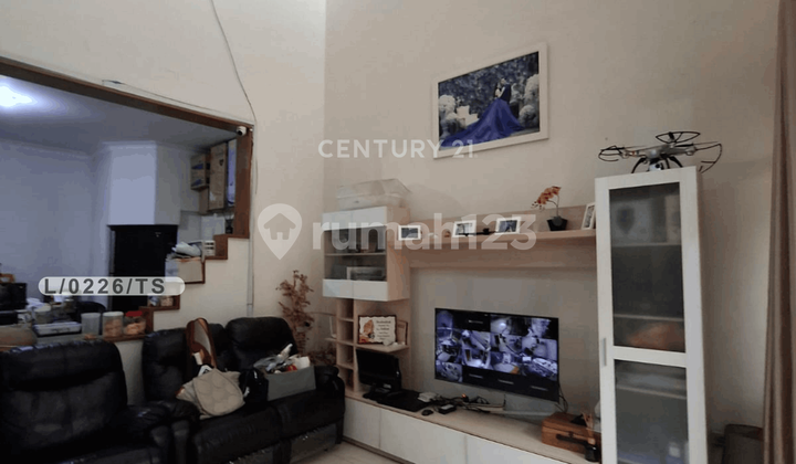 2-Storey House Ready to Occupy, Strategic Location in Taman Holis Indah 1 Bandung 2-Storey House Ready to Occupy, Strategic Location in Taman Holis Indah 1 Bandung