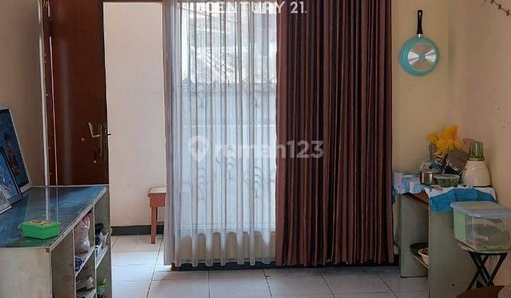 RUMAH 2 LANTAI SEMI FURNISHED SIAP HUNI DAN STRATEGIS DI PASADENA 2