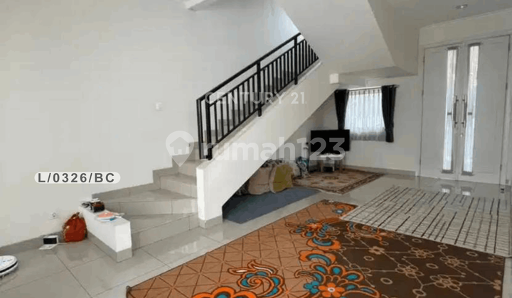 For Sale Semi Furnished House in Amanda Cluster Summarecon Bandung 1