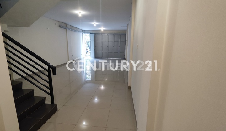 For Sale Newly Renovated Shop House on West Karasak Street, Bandung City. 2