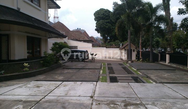 Di Jalan Citarum Bandung 2 Lantai Rumah Belanda Di Jalan Citarum Bandung 2 Lantai Rumah Belanda