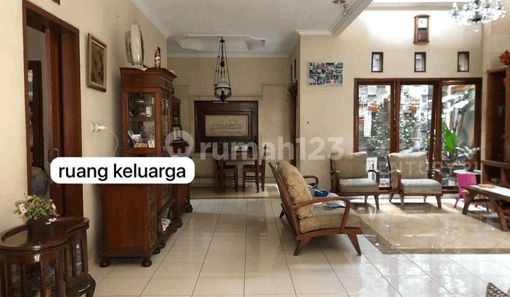 For Sale Comfortable 2-Story House in Buah Batu Area