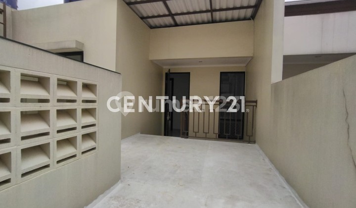 Dijual Rumah 2 Lantai Siap Huni Di Podomoro Park Bandung 2