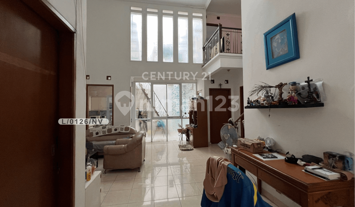 Rumah 2 Lantai Nyaman dan Siap Huni di Tki 3 Bandung 1