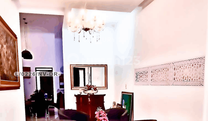 Ready-to-Occupy and Strategic House in Batununggal Indah, Bandung