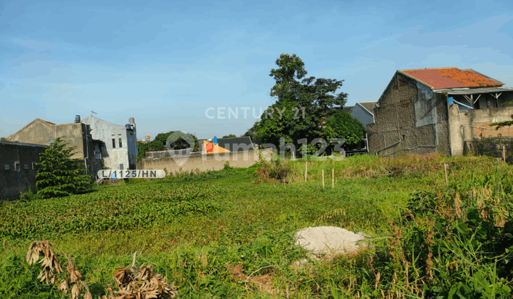 Large Land Ready for Use and Strategic Building in Panyileukan, Bandung