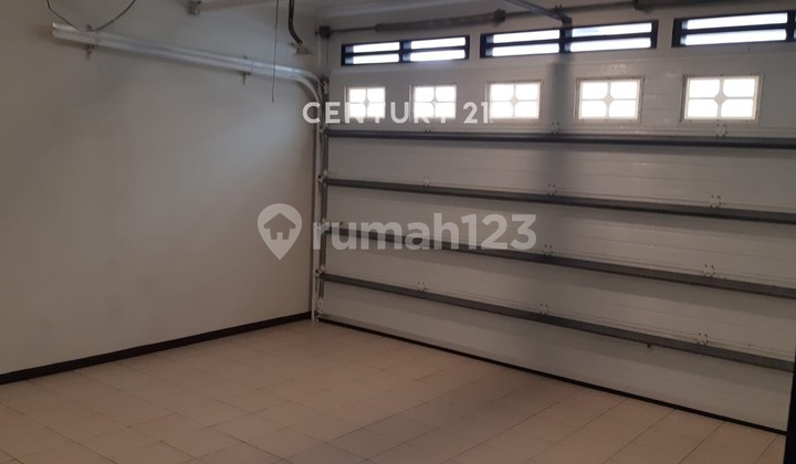 Comfortable and Green Home Ready to Occupied in Kota Baru Parahyangan Bandung 2