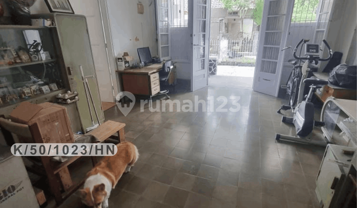 Rumah Heritage di Jalan Nangka Sayap Jalan Riau Bandung Rumah Heritage di Jalan Nangka Sayap Jalan Riau Bandung