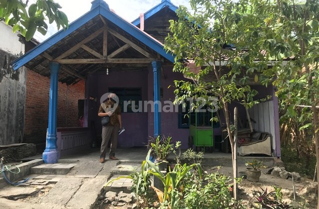 RUMAH TENARU GRESIK 18645 1