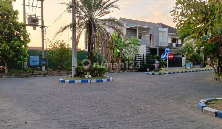 Rumah Dekat Graha Family di di Rayan Regency Wiyung 3413 2