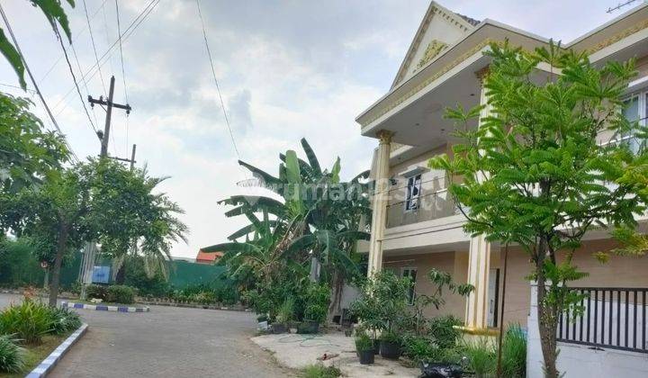 Rumah dekat graha family di di Rayan Regency wiyung 2