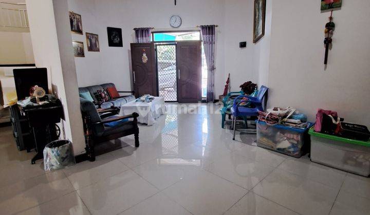 Dijual rumah besar strategis harga sampe deal 2