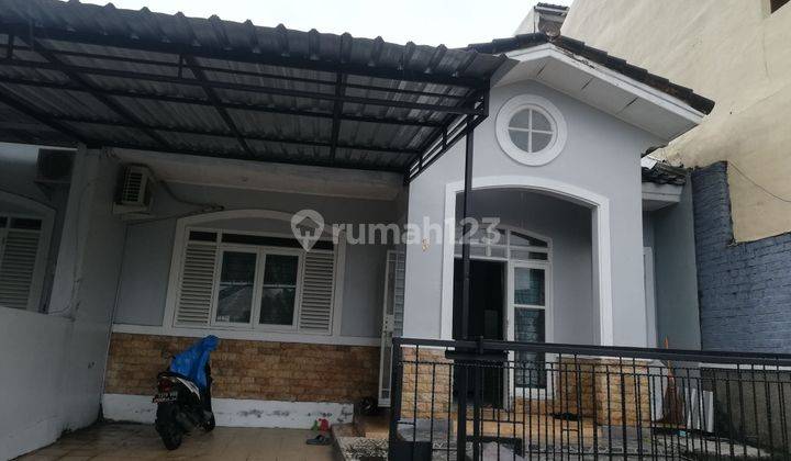 Disewakan rumah di green wood 1