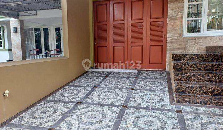 Disewakan rumah semifurnish di cluster Aspen candi golf 1