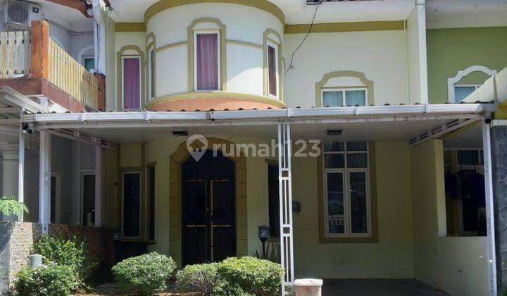 Disewakan rumah 1,5 lantai di Graha wahid
 1