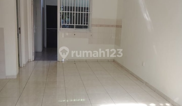 House in Graha Padma Strategic Location 1