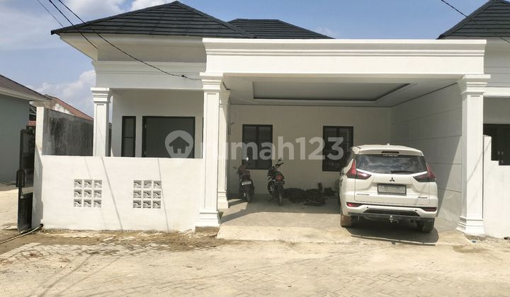 Middle City House Ready on Jl. Sudirman