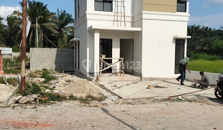 Rumah 2 Lantai Area Perkotaan Pekanbaru Surat SHM 2