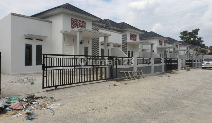 Perumahan Cluster Lokasi Bukit Barisan 2