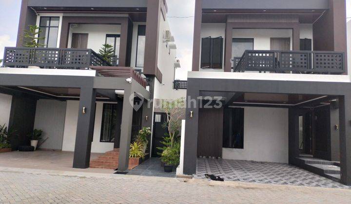 Rumah Mewah Elegan Amerika Style Kota Pekanbaru 2