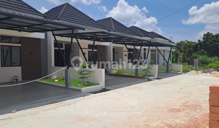 One Gate System Cluster Housing Location at Jl. Riau 2