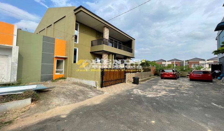  Rumah 2 In 1 Hook Semi Furnish Full Renovasi Hadap Barat, Batam Centre.. Dekat Dengan Rumah Sakit Elisabeth Botania Dan Swalayan Top 100 Niaga Mas 2