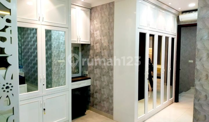 Town House Furnished Good Ready to Occupy Puri Mansion West Jakarta 2