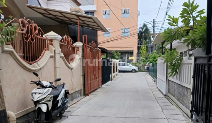 Rumah 2 Lantai di Green Ville Tahap IV Jakarta Barat Rumah 2 Lantai di Green Ville Tahap IV Jakarta Barat