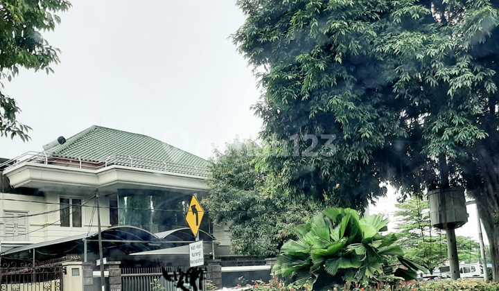 Rumah Hook Strategis Bagus Jl.boulevard Puri Indah Jakarta Barat Rumah Hook Strategis Bagus Jl.boulevard Puri Indah Jakarta Barat