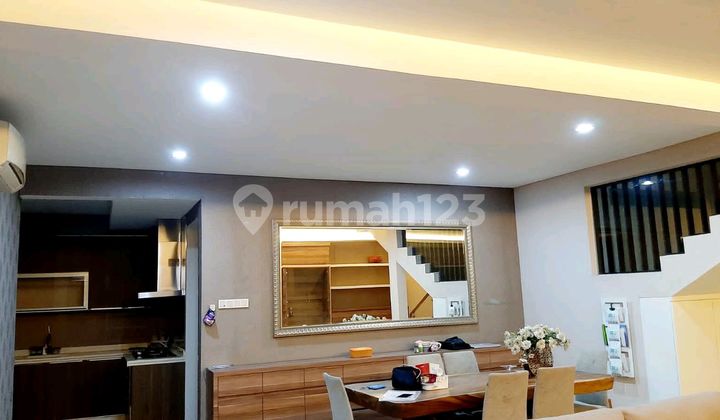 Rumah Nyaman Furnished 3 Lt @ Taman Kedoya Baru Jakarta Barat 2