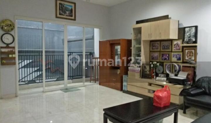 Turun Harga Rumah Bagus di Jalan Utama Green Garden 2