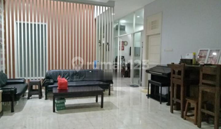 Turun Harga Rumah Bagus di Jalan Utama Green Garden