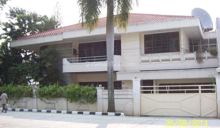 Turum Harga Rumah di Jalan Raya Boulevard 1