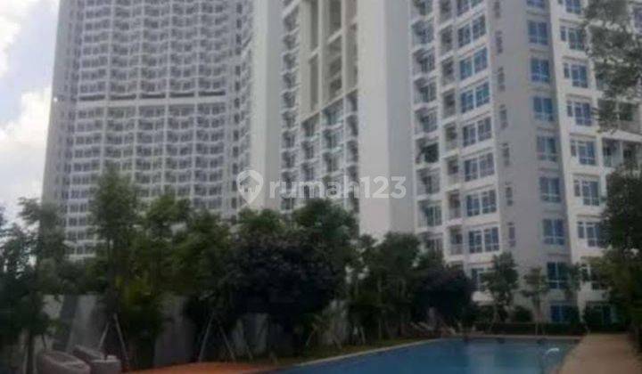 Apartemen Semi Furnished 3+1 BR di Puri Mansion 2