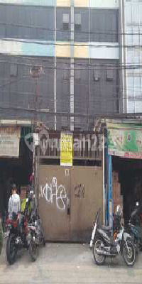 Price Drop: 4.5-Story Shop House, Move-In Ready Near Kedoya Pesing Market