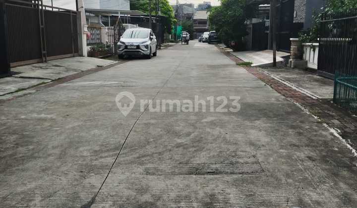 Rumah Hitung Tanah Di Perumahan Green Garden, Lokasi Bagus 2