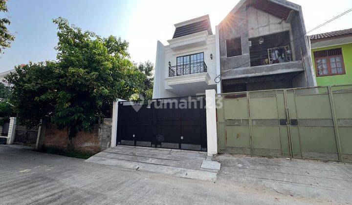 Rumah Baru 2 Lantai di Kavling Dki, Meruya 2