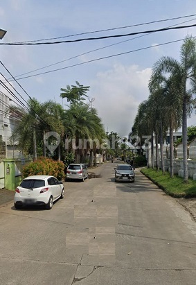 Turun Harga Rumah Fully Furnished 2 Lantai , Siap Huni, Lokasi Bagus, Bebas Banjir Turun Harga Rumah Fully Furnished 2 Lantai , Siap Huni, Lokasi Bagus, Bebas Banjir