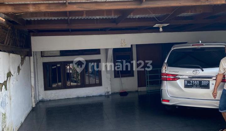 House in Jelambar, Suitable for Boarding House