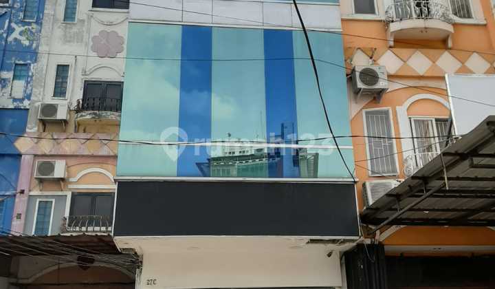 Ruko 4 Lantai Di Kedoya Pesing ex. Bank 1