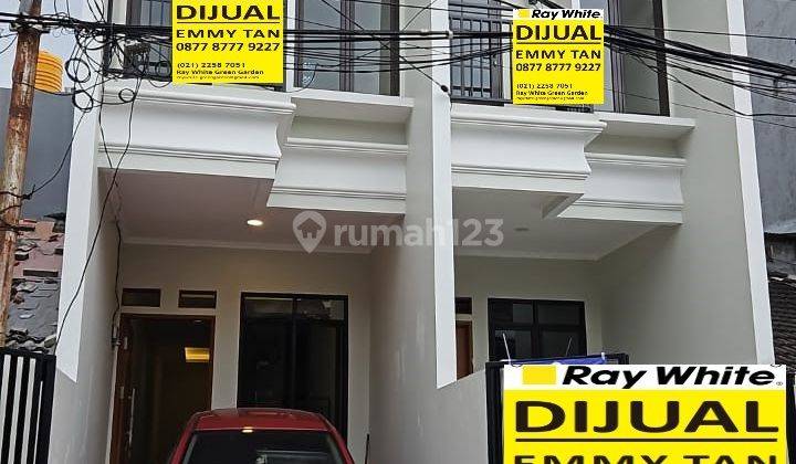 Rumah Minimalis  3 Lantai Shm Dekat Pusat Kuliner Di Taman Cosmos  1