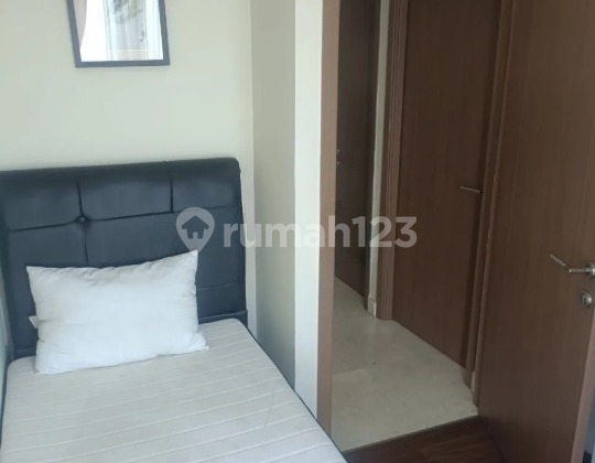 Semi-furnished 2-bedroom apartment in Puri Orchard, West Jakarta 2