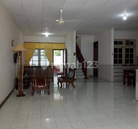 Rumah 2 Lantai Di Taman Ratu Dekat Gerobak Betawi Jakarta Barat 1