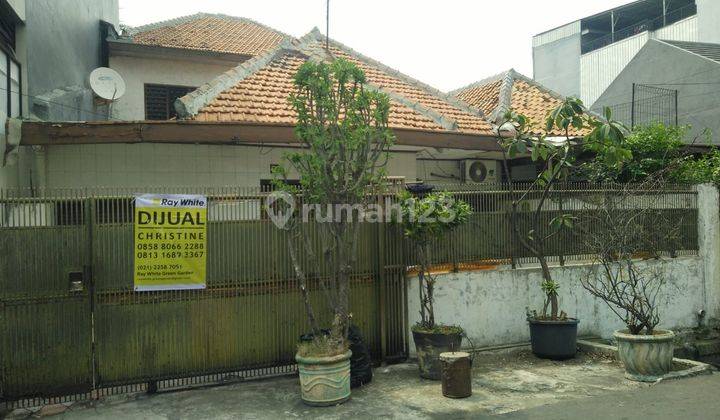 Rumah tua di Mangga Besar Jakarta Barat,cocok untuk usaha kost kost an 1