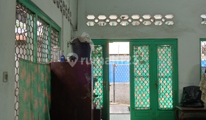 Rumah 2 lantai di Kramat Kwitang Jakarta Pusat,lingkungan tenang 2