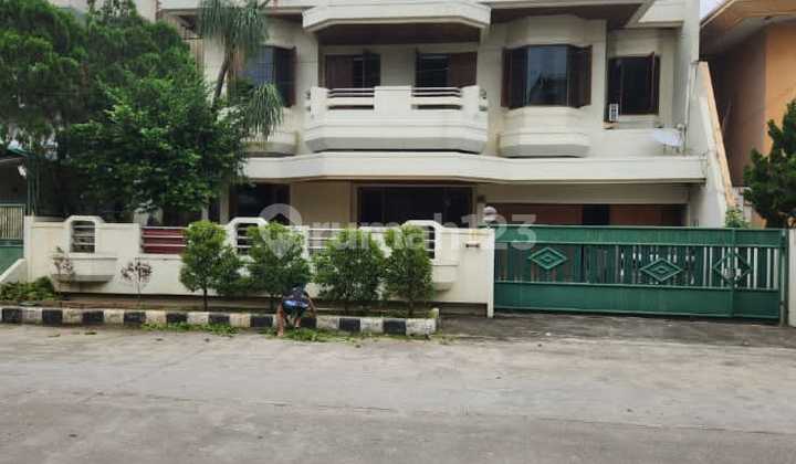 Rumah Bagus 2 lantai di Green Garden,Jl Panjang Jakarta Barat